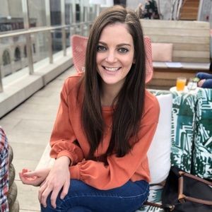 Meet your Posher, Lauren